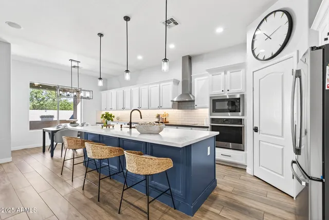 $770,000 | 6858 West Peak View Road, Peoria, AZ 85383