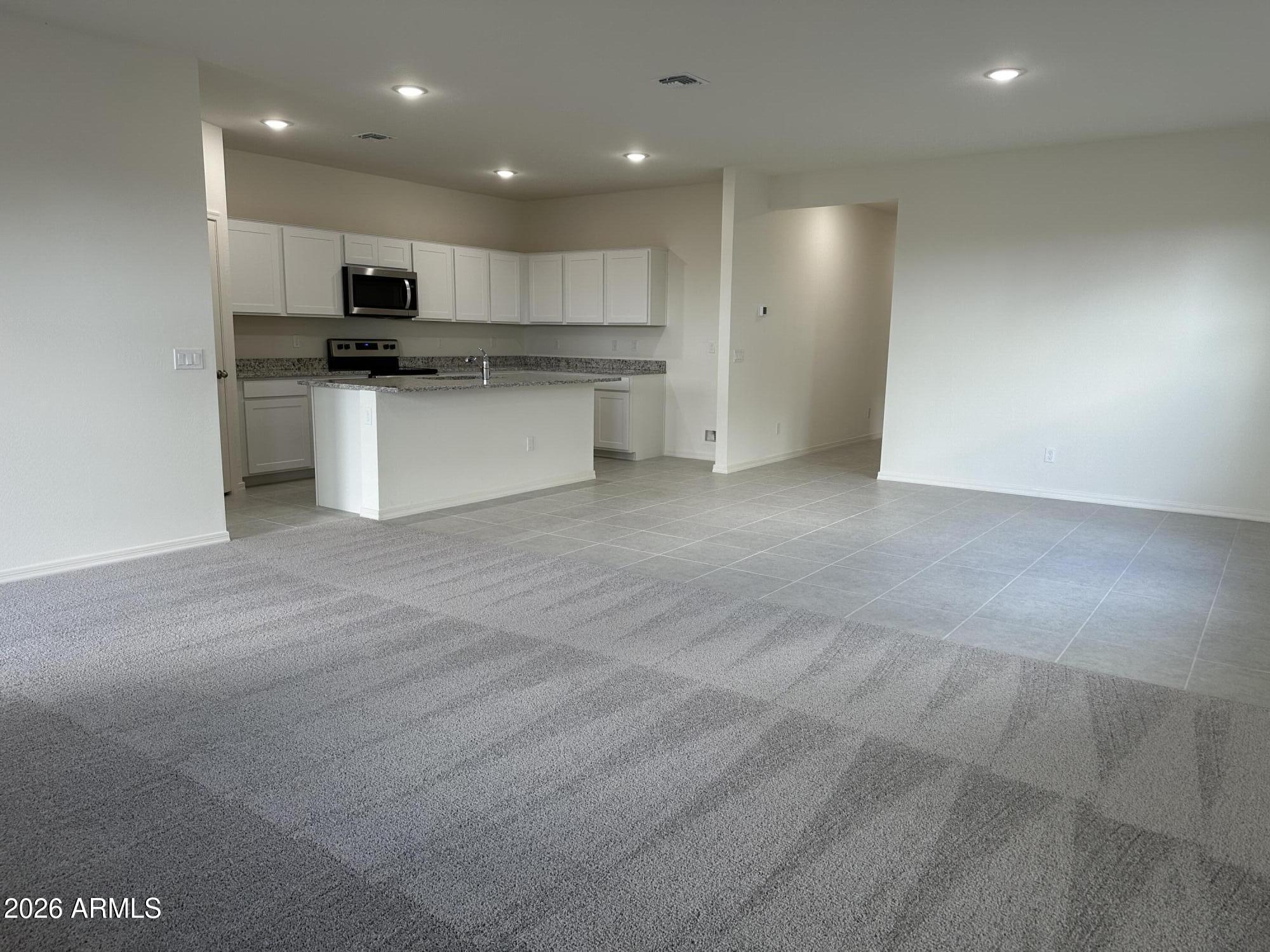 25802 North Poseidon Road Florence, AZ 85132 - Photo 6 of 11 IMG_1205