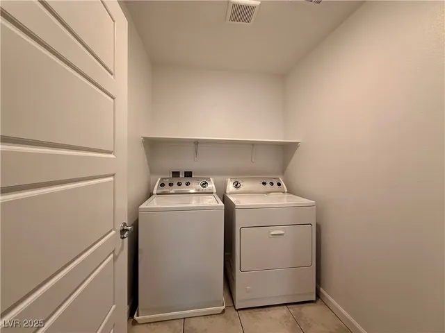 $1,895 | 735 Omaggio Place, Henderson, NV 89011