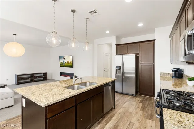 $3,000 | 5244 Fiery Sky Ridge Street, Las Vegas, NV 89148