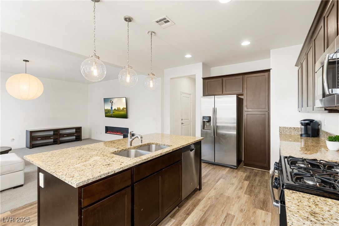 5244 Fiery Sky Ridge Street Las Vegas, NV 89148 - Photo 11 of 28