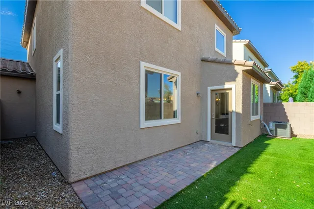 $3,000 | 5244 Fiery Sky Ridge Street, Las Vegas, NV 89148