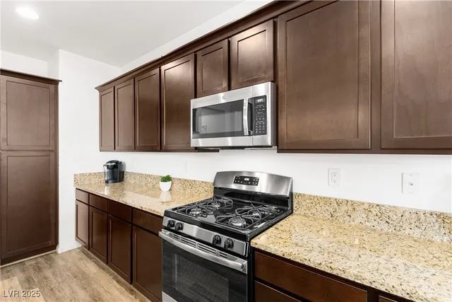 $3,000 | 5244 Fiery Sky Ridge Street, Las Vegas, NV 89148