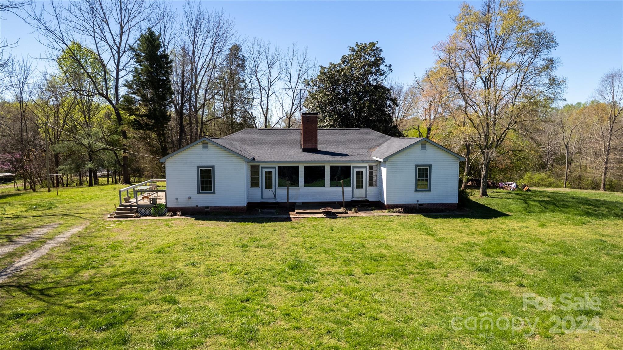 1347 Crossland Road Clover, SC 29710 - Photo 26 of 44
