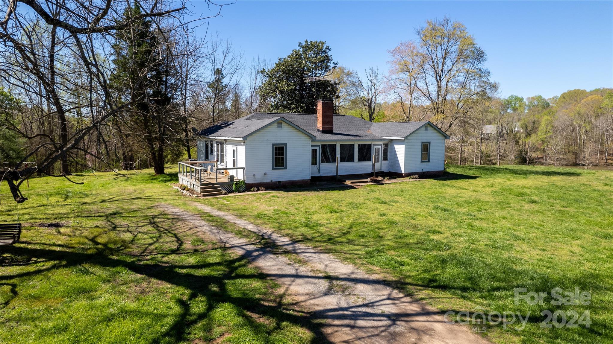 1347 Crossland Road Clover, SC 29710 - Photo 27 of 44