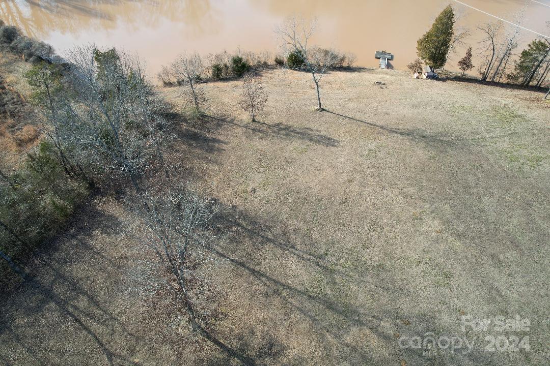 1347 Crossland Road Clover, SC 29710 - Photo 8 of 44