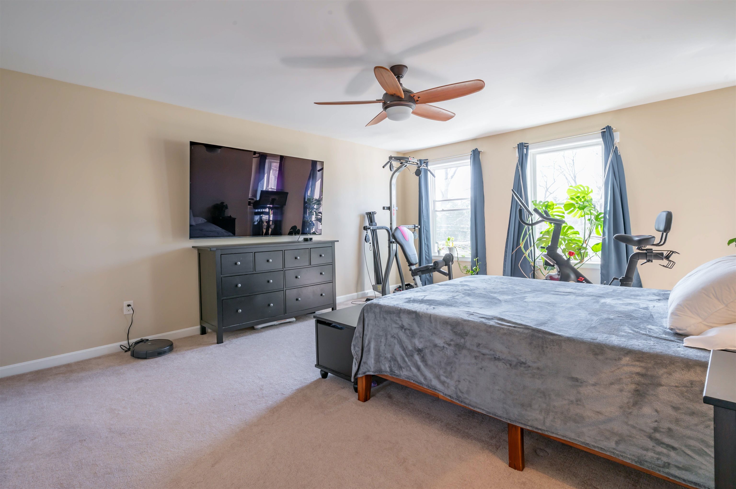 7 Carlisle Road Nashua, NH 03062 - Photo 15 of 32