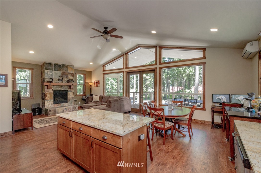 330 Lake Cabins Road Ronald, WA 98940 - Photo 3 of 25 Gallery Image 3