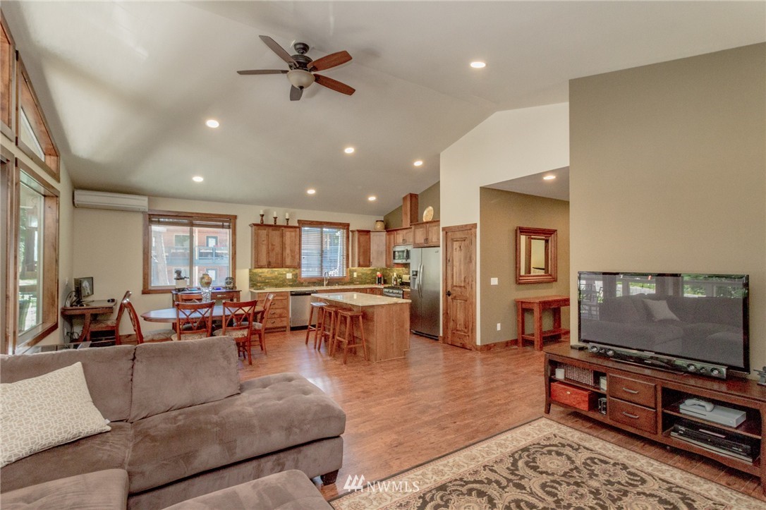 330 Lake Cabins Road Ronald, WA 98940 - Photo 6 of 25 Gallery Image 6