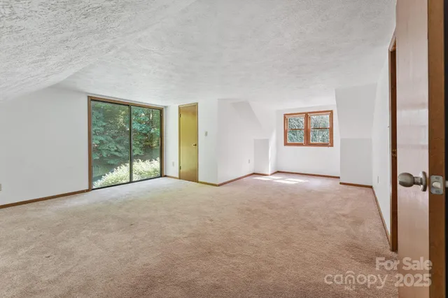 $825,000 | 44 Rainbow Road, Highlands, NC 28741