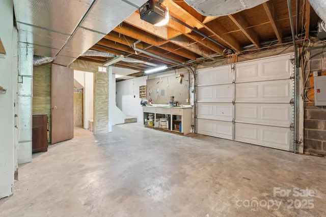 $825,000 | 44 Rainbow Road, Highlands, NC 28741