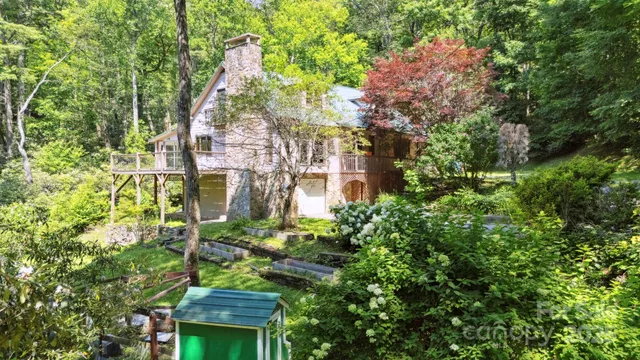 $825,000 | 44 Rainbow Road, Highlands, NC 28741