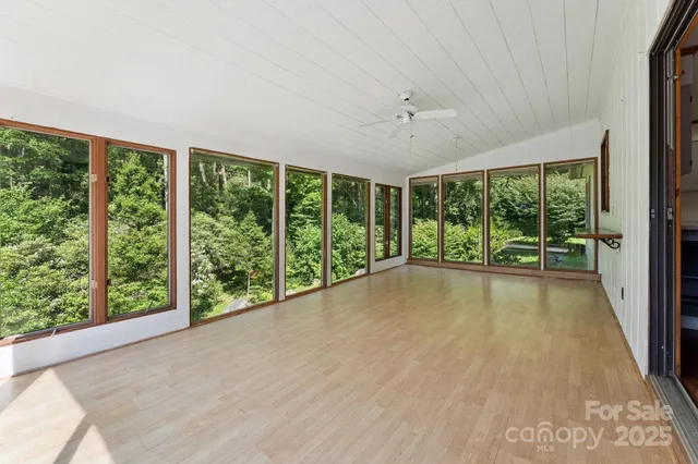 $825,000 | 44 Rainbow Road, Highlands, NC 28741