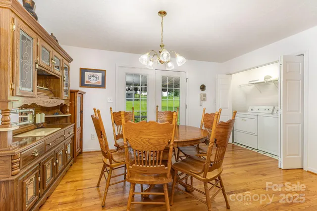 $299,000 | 302 6th Street Southwest, Conover, NC 28613