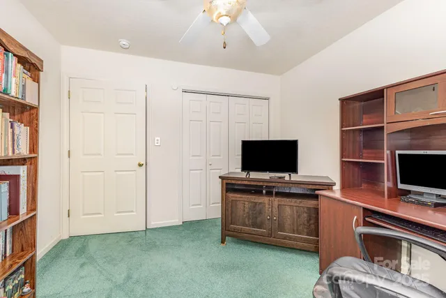 $299,000 | 302 6th Street Southwest, Conover, NC 28613