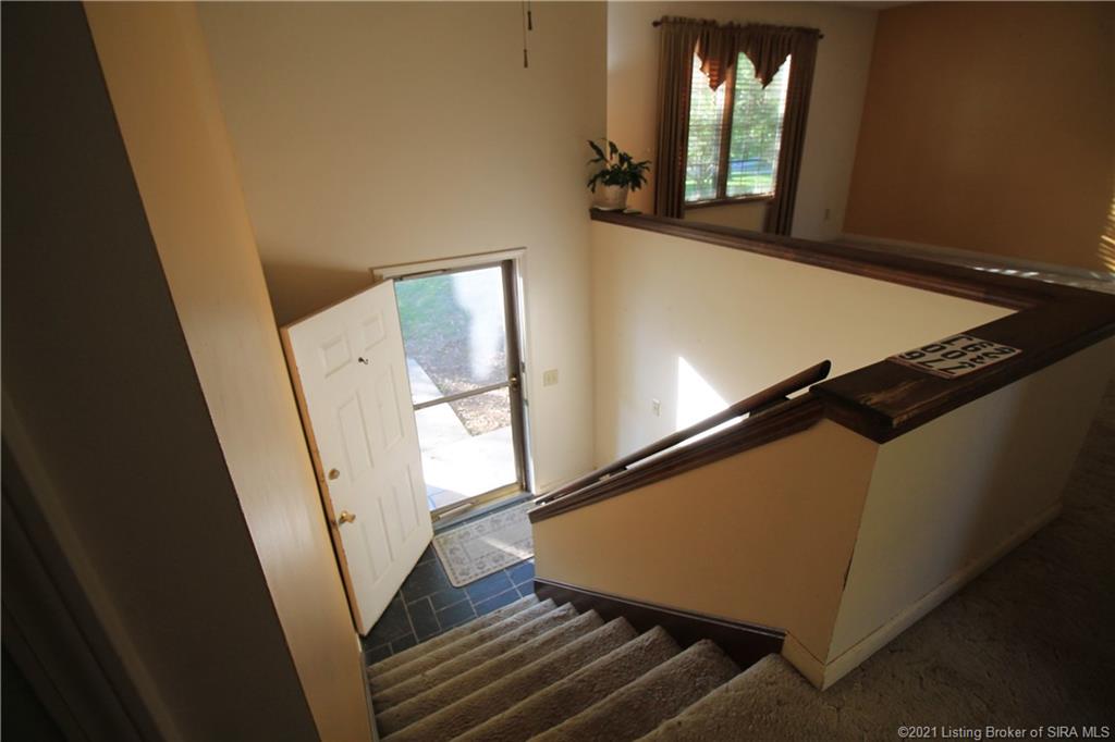 3610 Alonzo Smith Road Georgetown, IN 47122 - Photo 4 of 25
