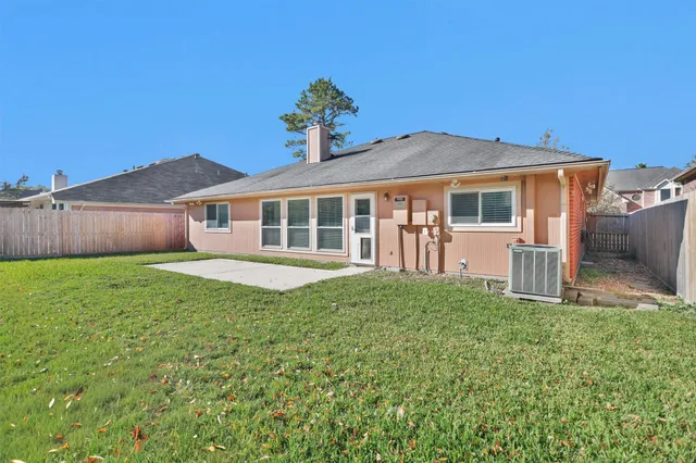 $2,100 | 10822 Oak Acres Drive, Houston, TX 77065