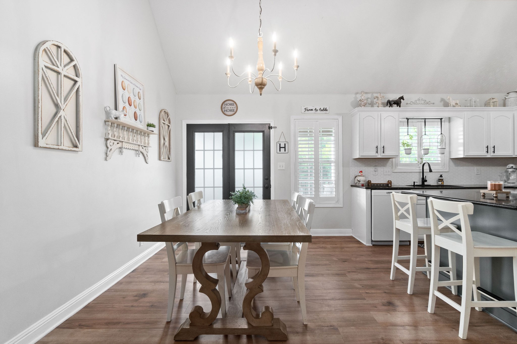 1367 Shady Grove Road Clarksville, TN 37043 - Photo 24 of 32 Gallery Image 24