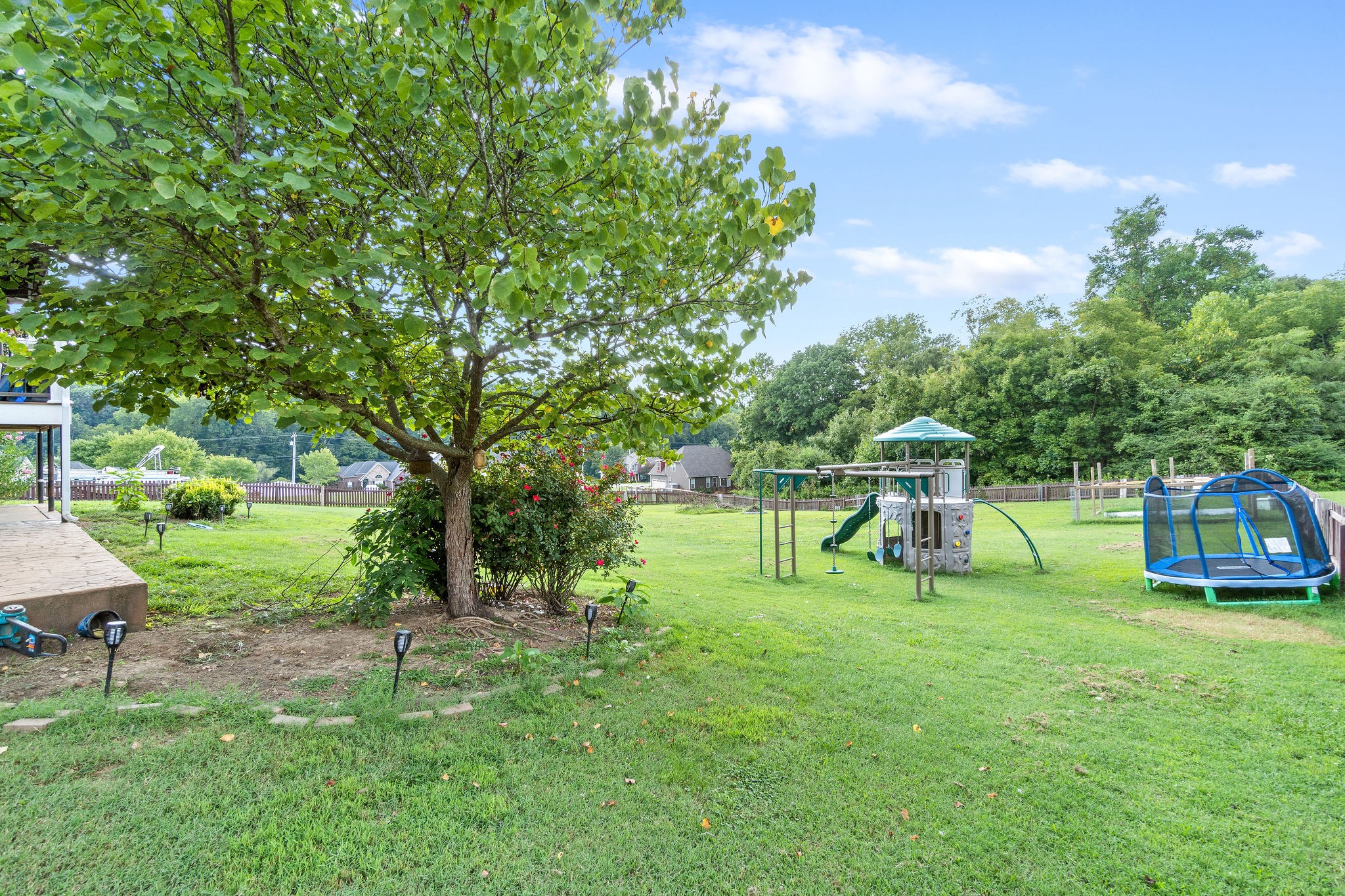 1367 Shady Grove Road Clarksville, TN 37043 - Photo 8 of 32 Gallery Image 8