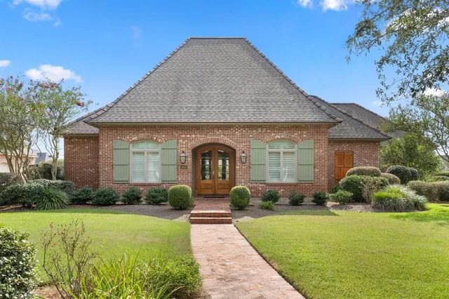 $515,000 | 5930 Blue Sage Road, Lake Charles, LA 70605