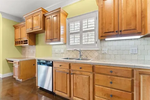 $515,000 | 5930 Blue Sage Road, Lake Charles, LA 70605