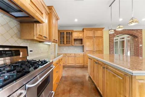 $515,000 | 5930 Blue Sage Road, Lake Charles, LA 70605