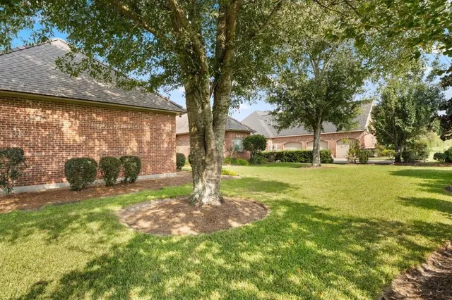 $515,000 | 5930 Blue Sage Road, Lake Charles, LA 70605