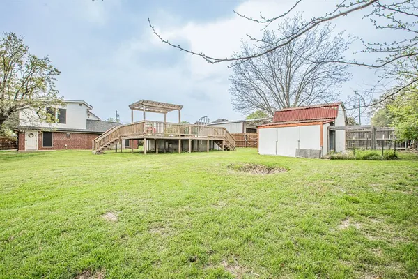 $369,000 | 614 Overhill Road, Granbury, TX 76048