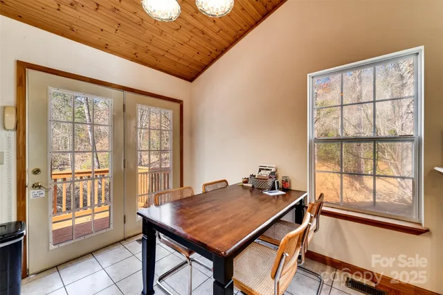 $324,900 | 33 East H Bailey Road, Bryson City, NC 28713