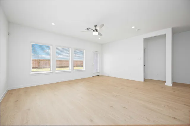 $2,300 | 31622 Farlam Farms Trail, Fulshear, TX 77441