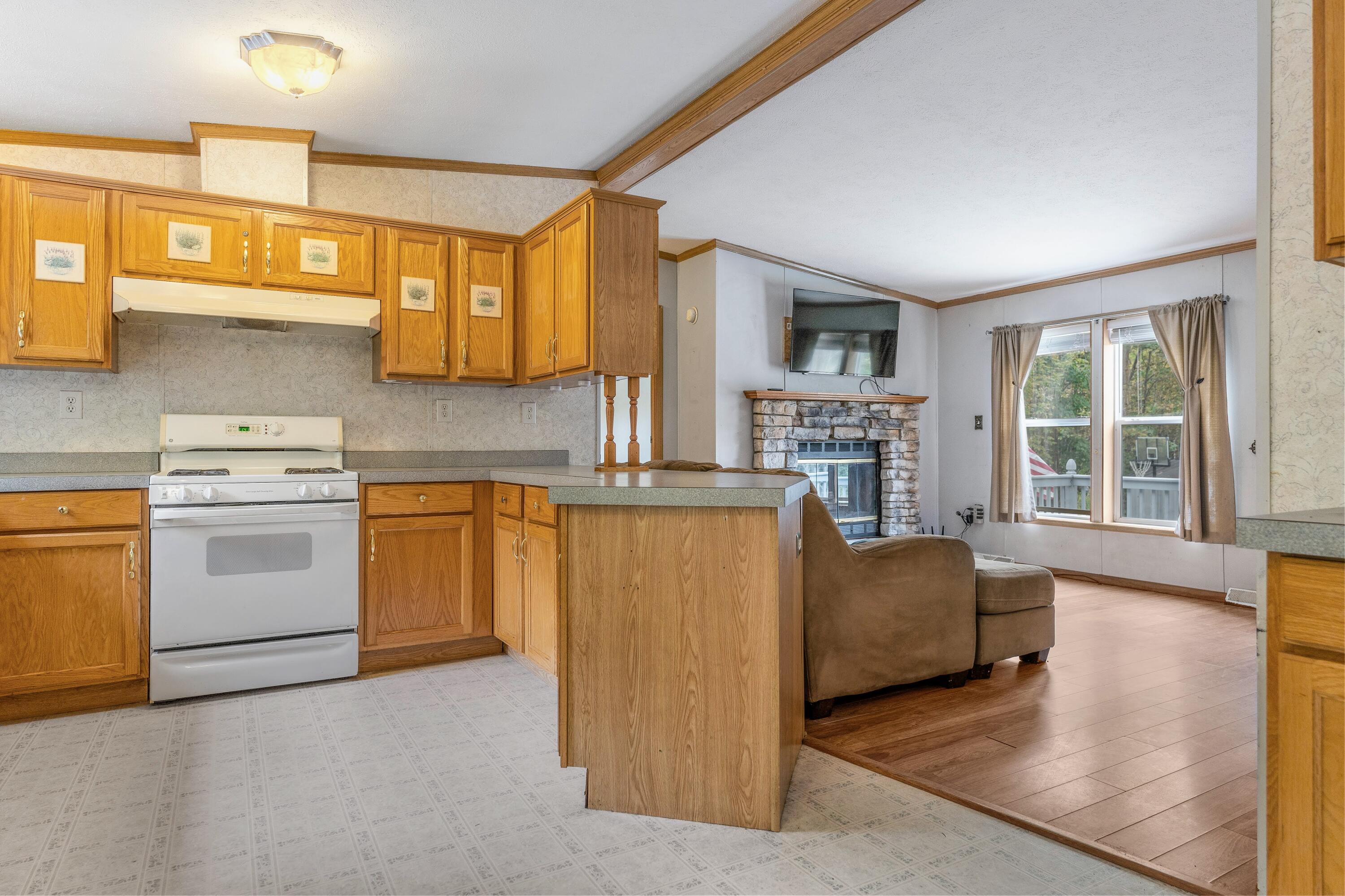 119 North Wayne Road Readfield, ME 04355 - Photo 6 of 36 DSC01274