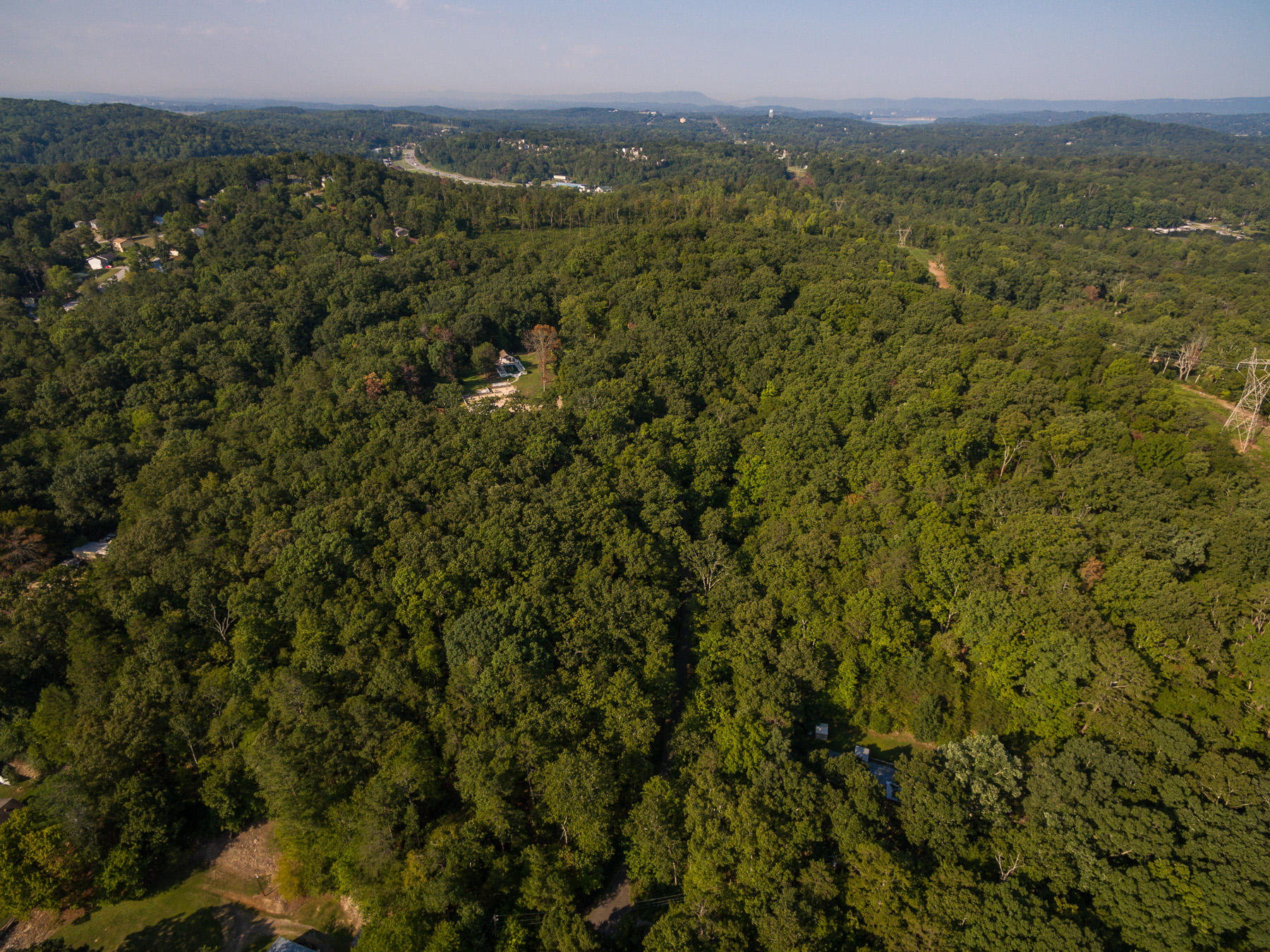 6425-6427 Hunter Road Harrison, TN 37341 - Photo 3 of 14 Hunter Rd 6425_2