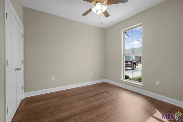 $189,900 | 33260 La Highway, Unit 10D, Denham Springs, LA 70706