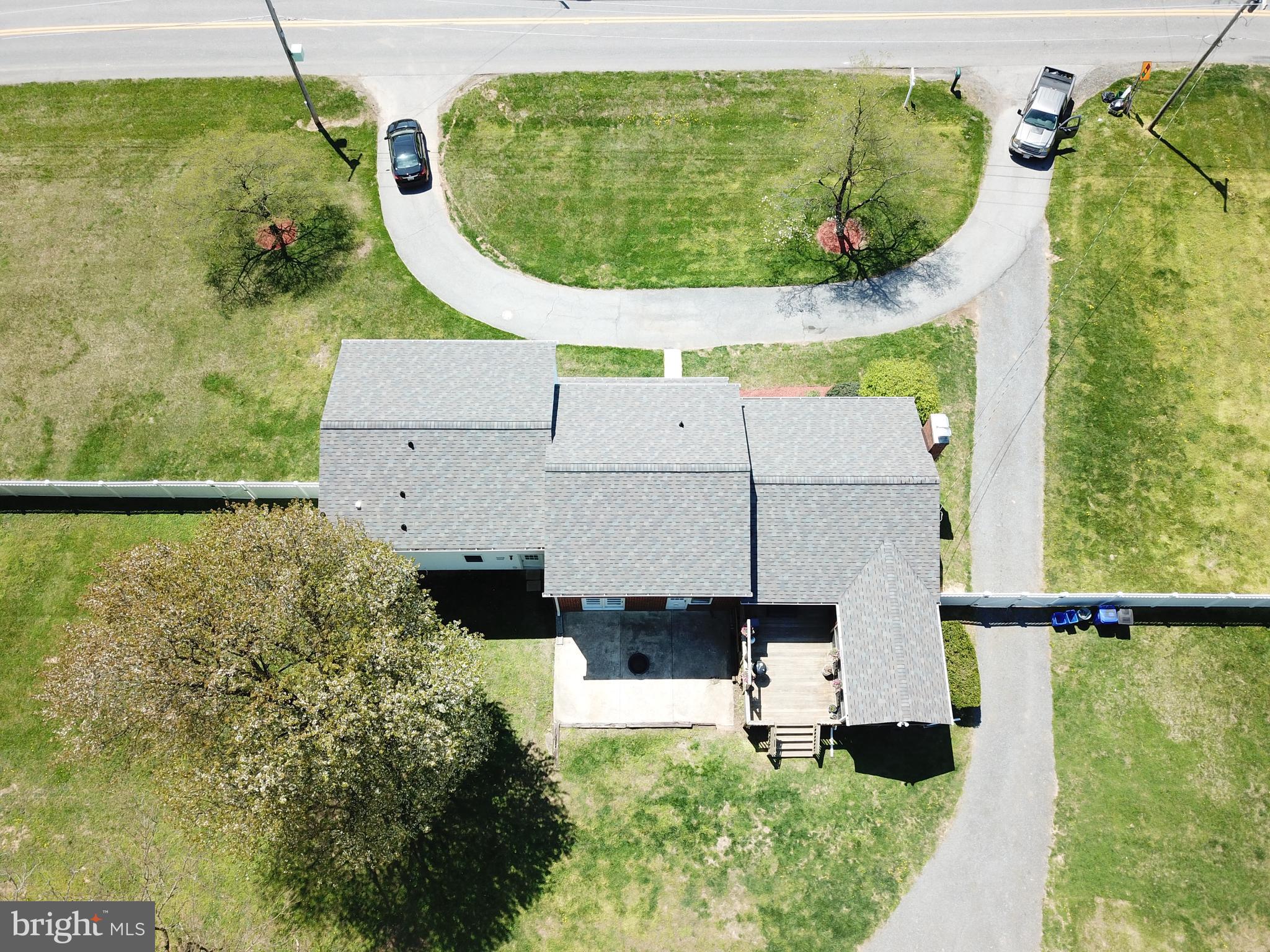 24131 Kings Valley Road Damascus, MD 20872 - Photo 12 of 102 Gallery Image 12