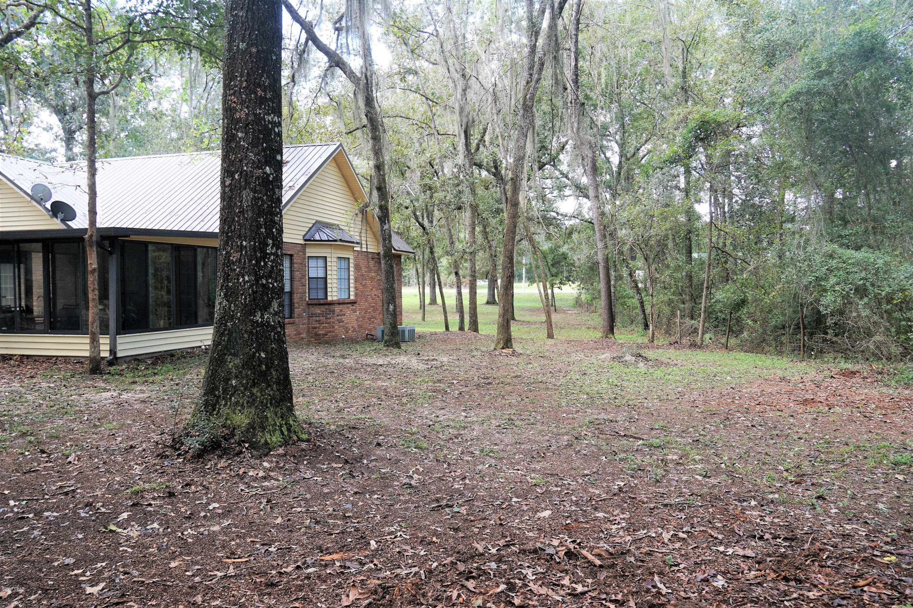 1164 Highway 69 Grand Ridge, FL 32442 - Photo 8 of 49 Gallery Image 8