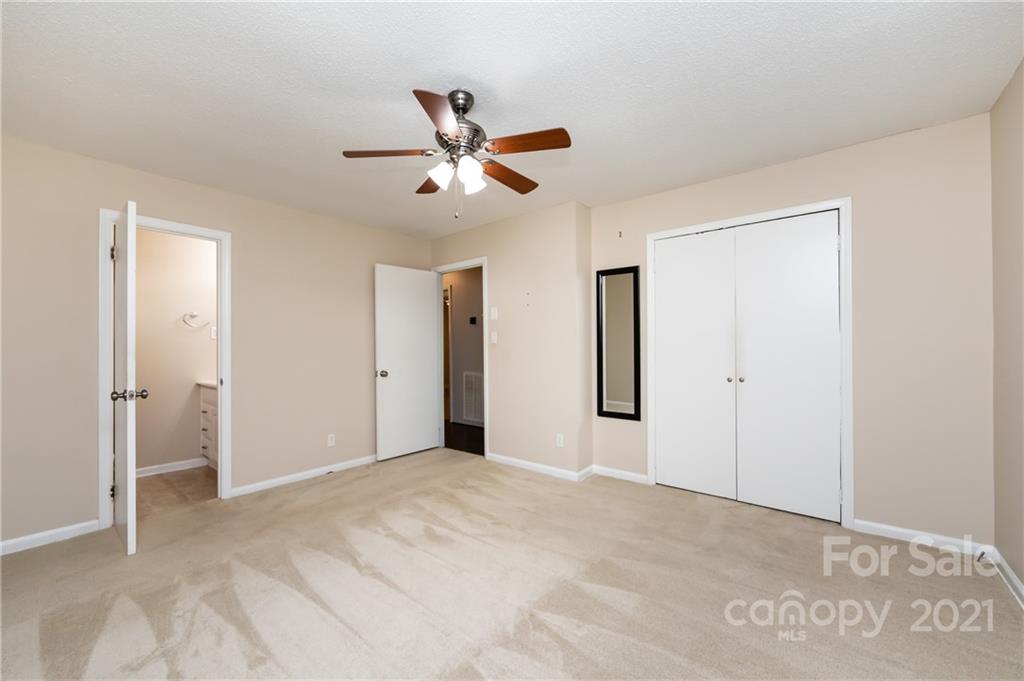 4003 Beaty Road Gastonia, NC 28056 - Photo 21 of 41 a view of a big room with closet and windows