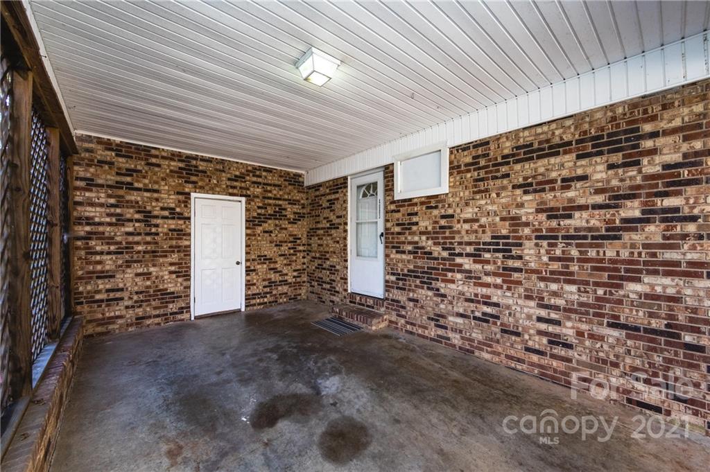 4003 Beaty Road Gastonia, NC 28056 - Photo 35 of 41 a view of empty room