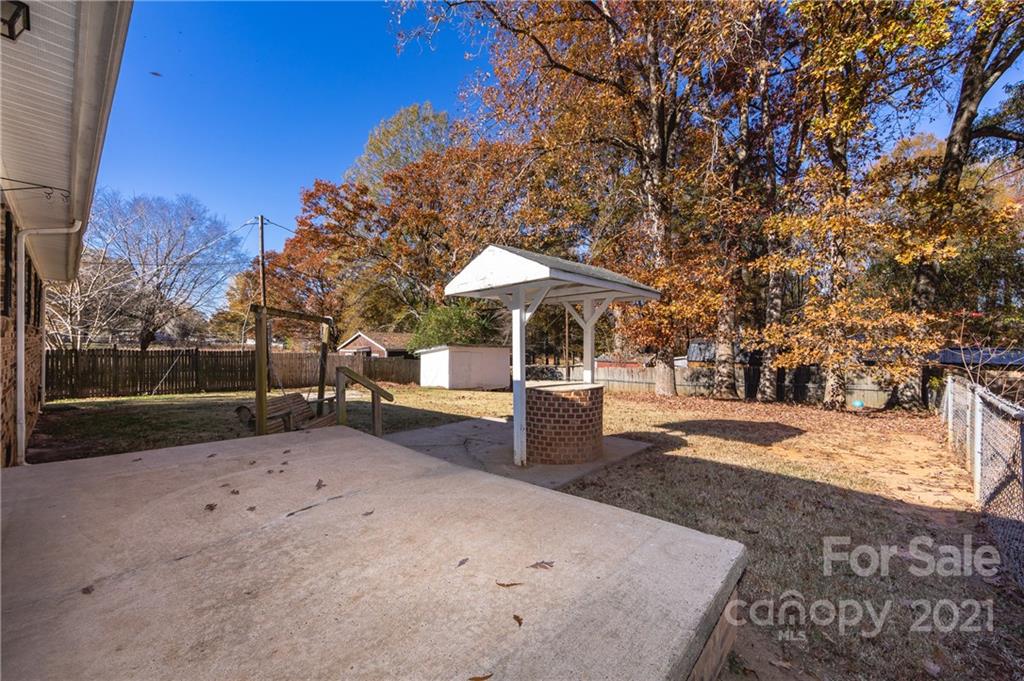 4003 Beaty Road Gastonia, NC 28056 - Photo 37 of 41 a view of a house with backyard and sitting area