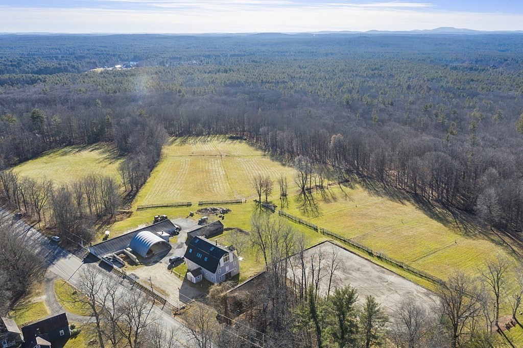 178 Wallace Hill Road Townsend, MA 01469 - Photo 1 of 42