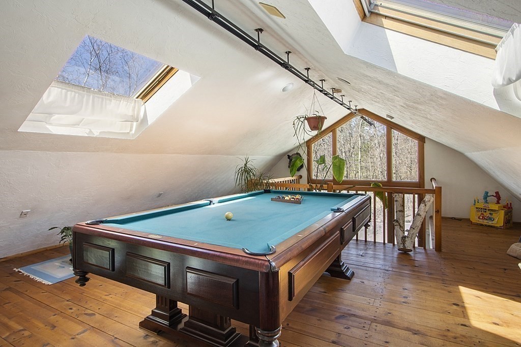 178 Wallace Hill Road Townsend, MA 01469 - Photo 17 of 42 a view of an entryway and workspace