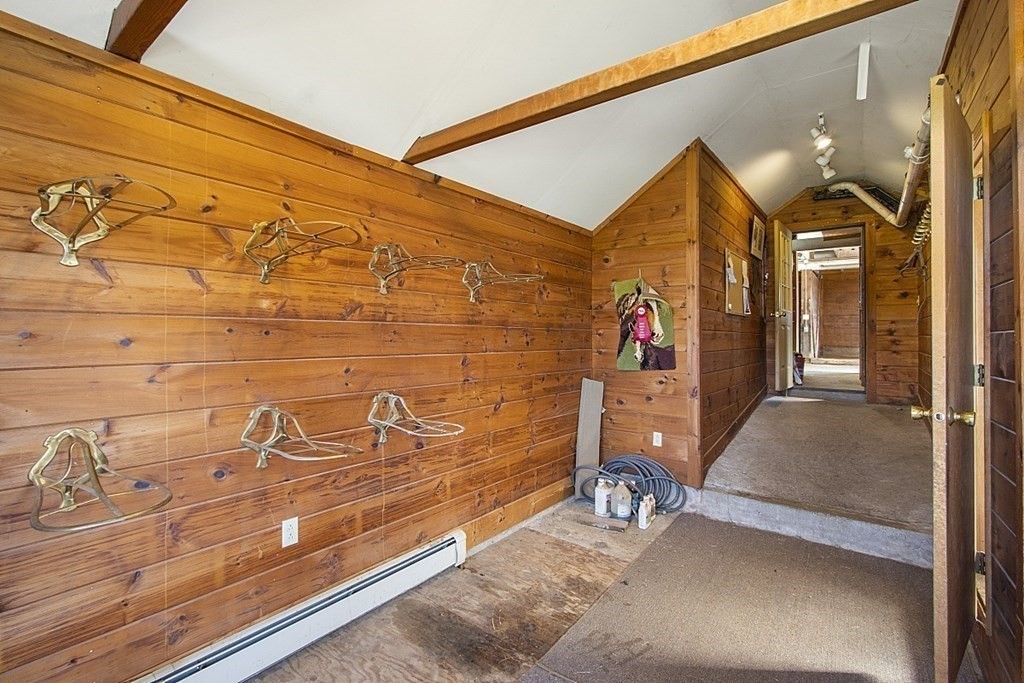 178 Wallace Hill Road Townsend, MA 01469 - Photo 21 of 42