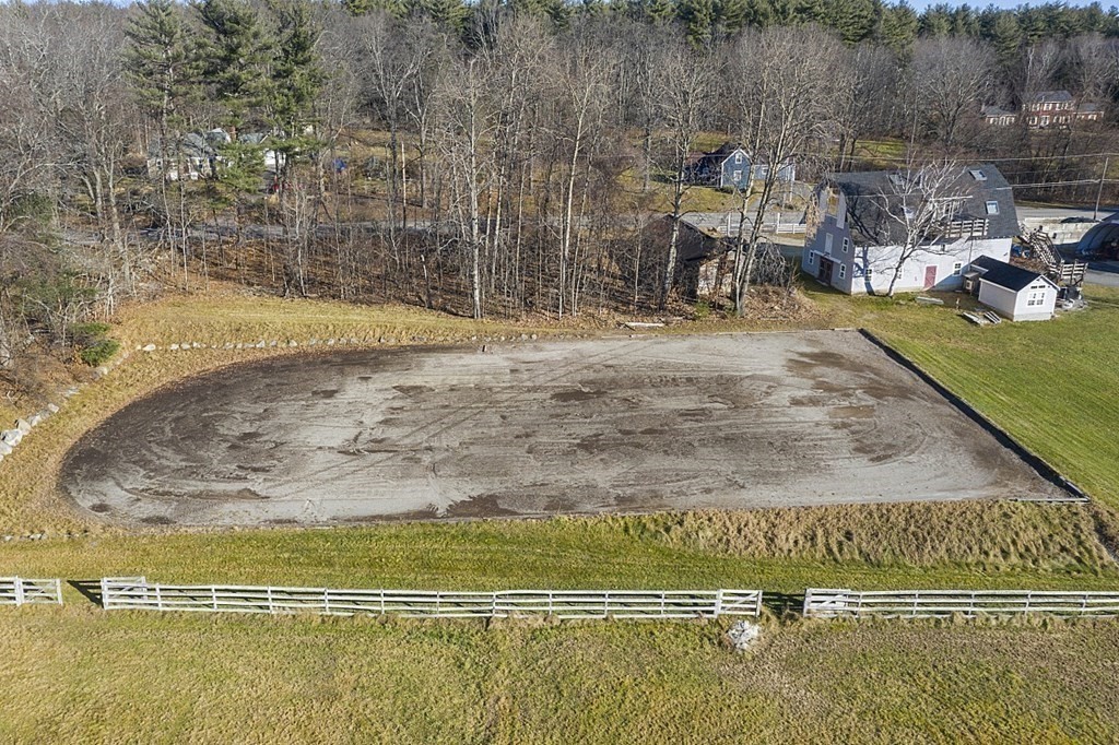 178 Wallace Hill Road Townsend, MA 01469 - Photo 32 of 42 a view of a swimming pool with a yard