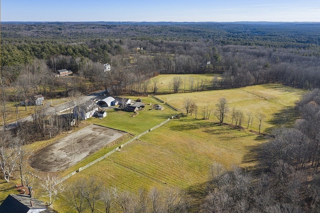 178 Wallace Hill Road Townsend, MA 01469 - Photo 40 of 42 a view of an outdoor space