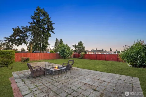$575,000 | 10702 Douglas Drive Southwest, Lakewood, WA 98499