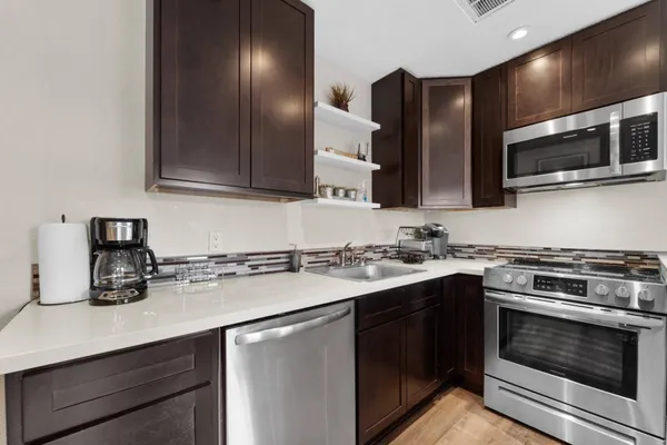 $1,600,000 | 1131 Luchessi Drive, San Jose, CA 95118