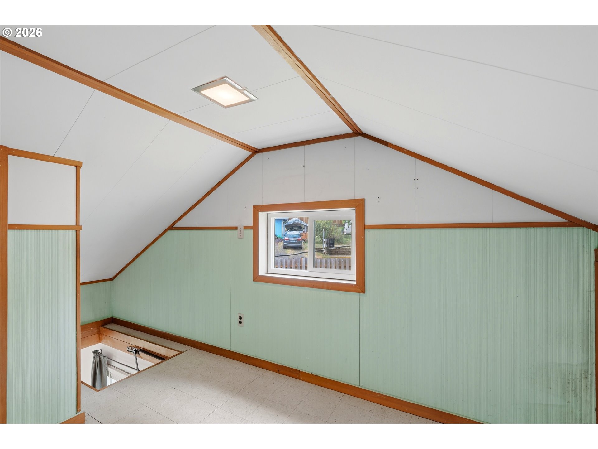 303 Trail Street Gaston, OR 97119 - Photo 25 of 39