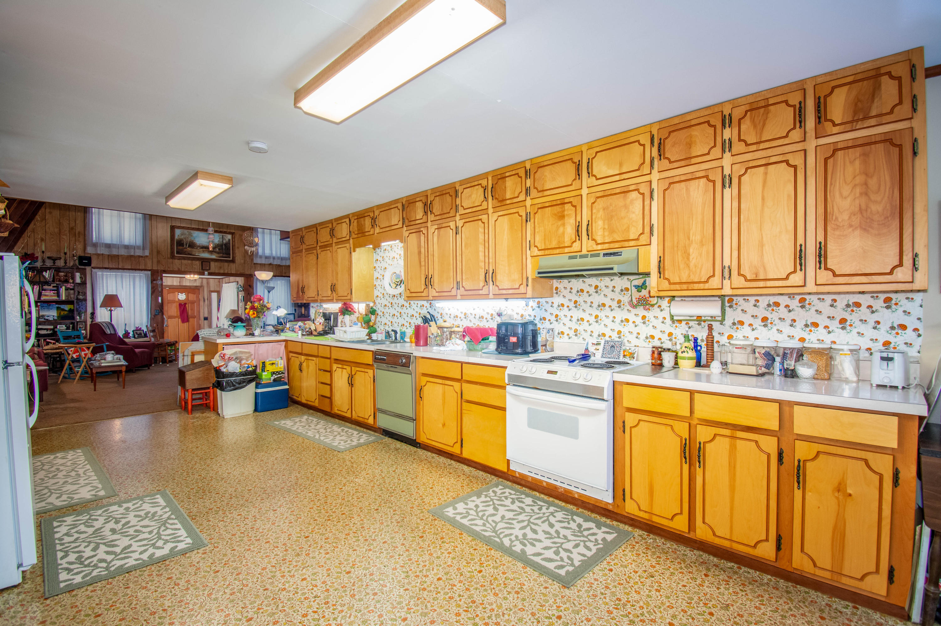 2208 Rafter Road Tellico Plains, TN 37385 - Photo 6 of 31 DSC_0037-Edit