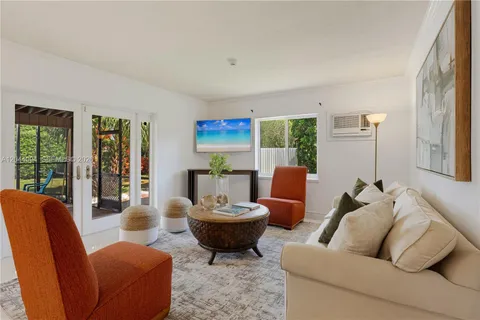 $895,000 | 18250 Southwest 88th Place, Palmetto Bay, FL 33157