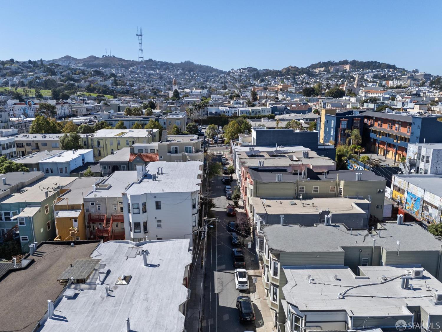 48 Sycamore Street San Francisco, CA 94110 - Photo 6 of 11 a picture of a city