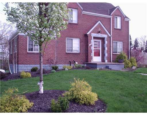 930 Ridge Road Ambridge, PA 15003 - Photo 1 of 16 Exterior Front.